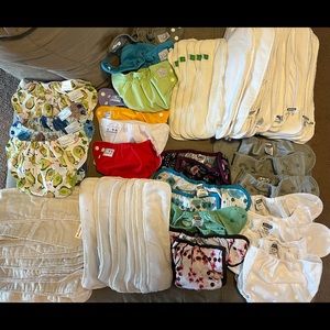 Cloth diapers and inserts- brand new never worn!